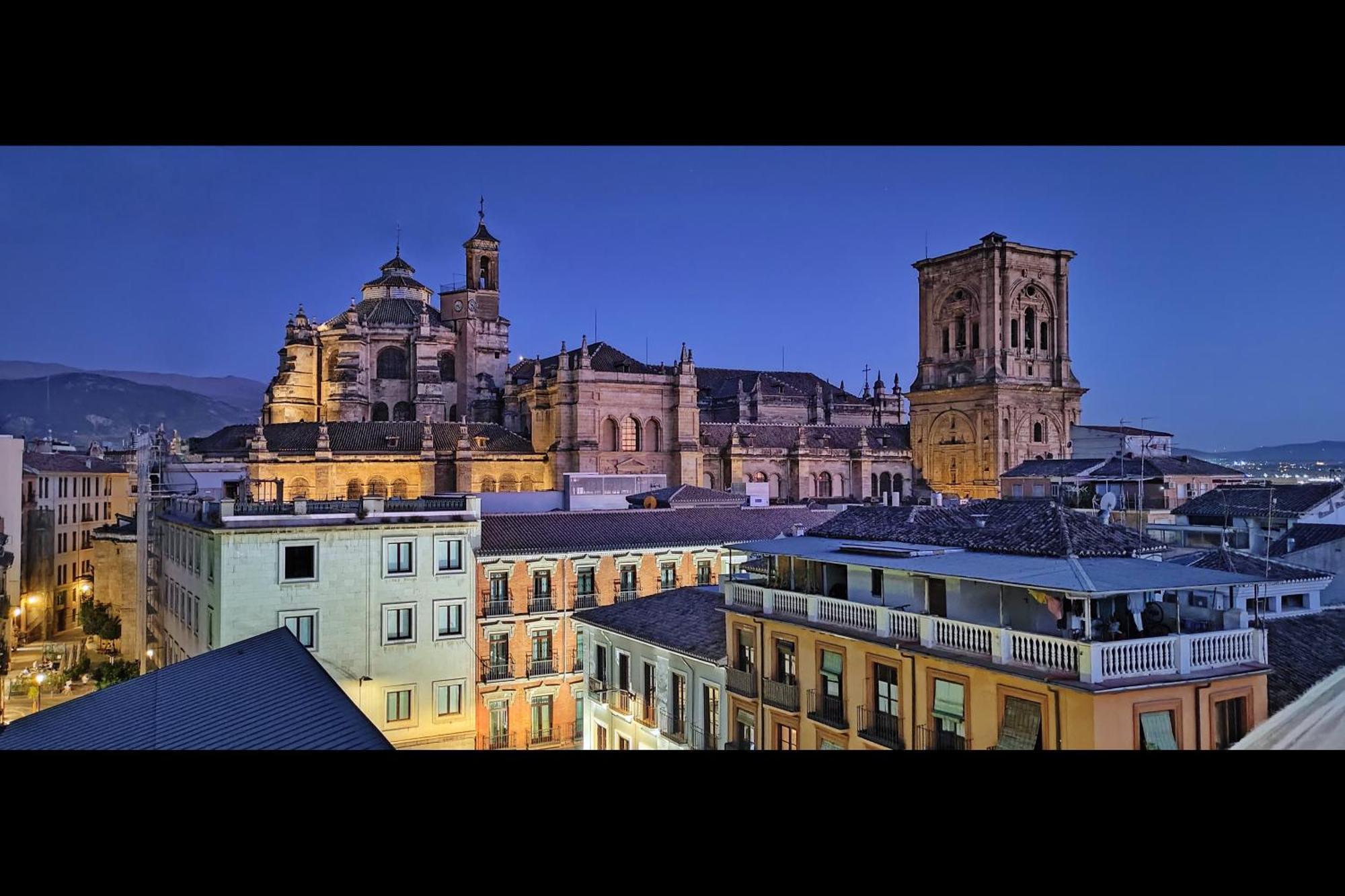 Апартаменты Atico Panorama Catedral Гранада Экстерьер фото